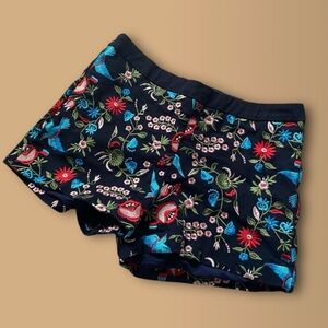 Medium embroidered shorts birds floral zipper